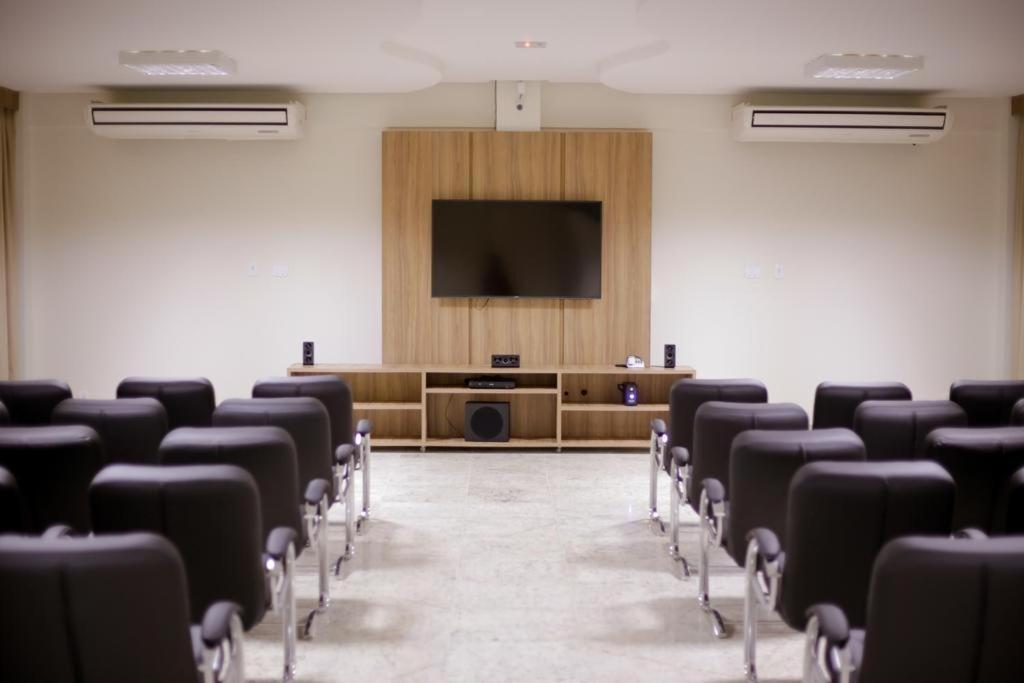 Lacqua Diroma -Cn Hospedagem Hotel Caldas Novas Bagian luar foto